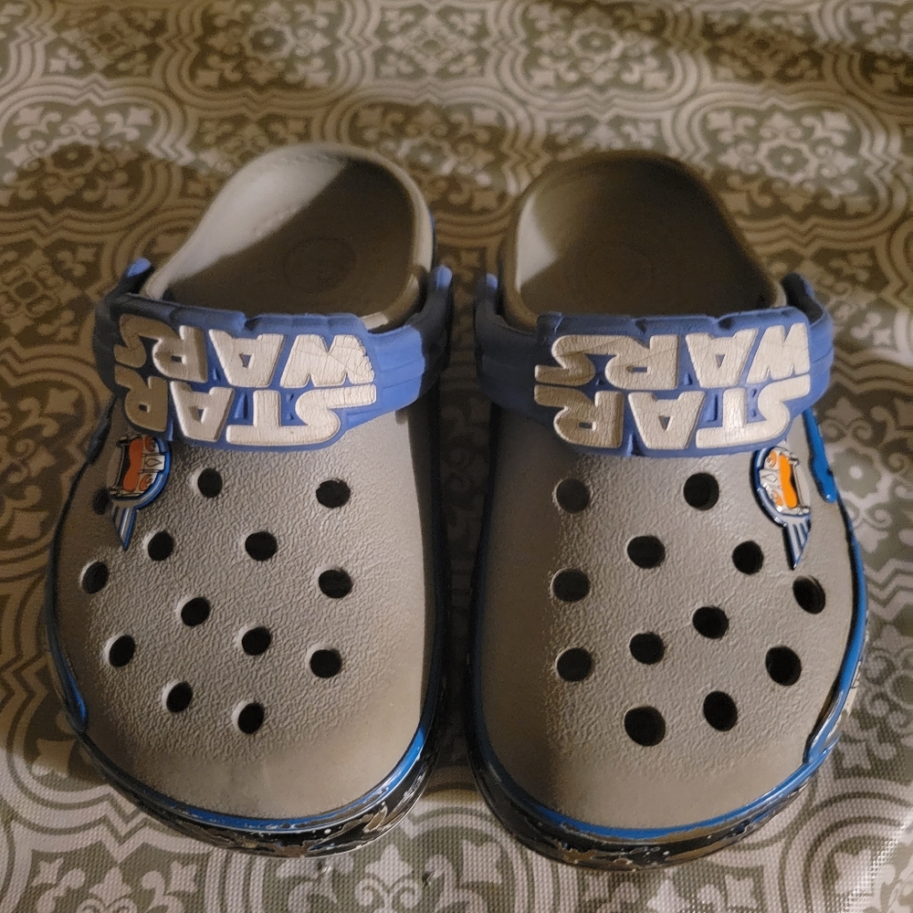 Boys toddlers crocs size 9